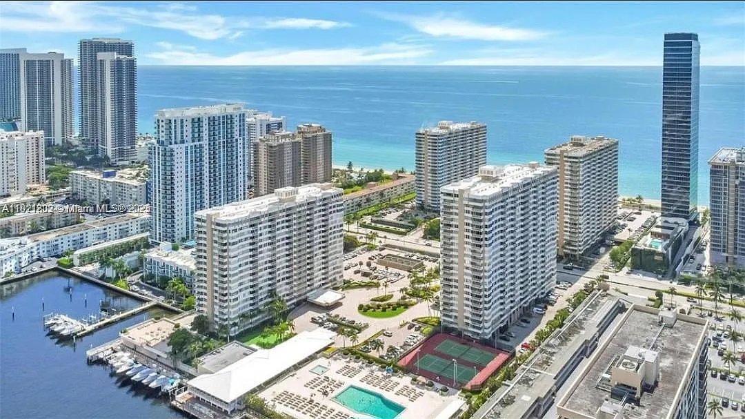 Building Photo - 1985 S Ocean Dr #3A