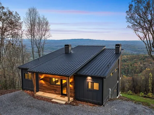 108 Pinhoti Pass, Ellijay, GA 30540