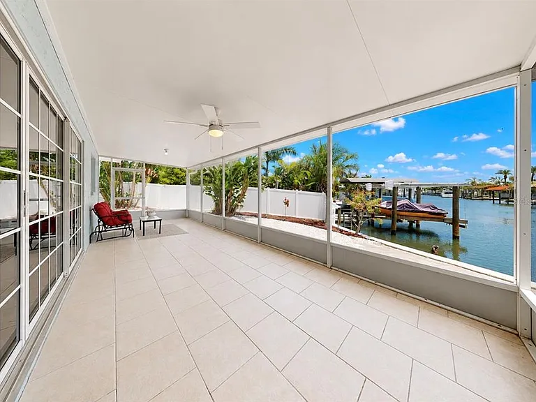 6513 Abaco Dr — Photo 50