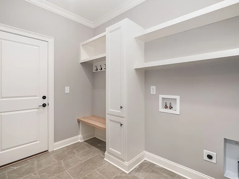 1117 Joe Martin Ln — Photo 22