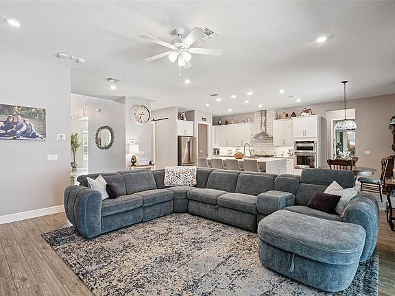 5th image of 3113 PINENUT DRIVE