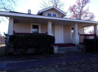 1713 Lincoln Dr, High Point, NC 27260