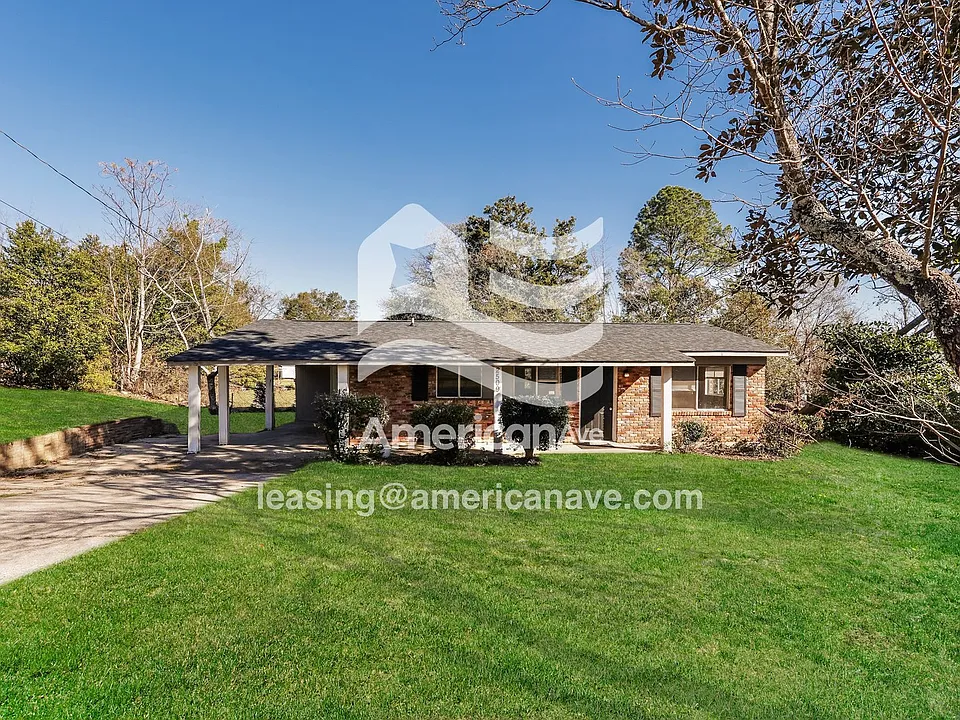 2509 Parkway Dr