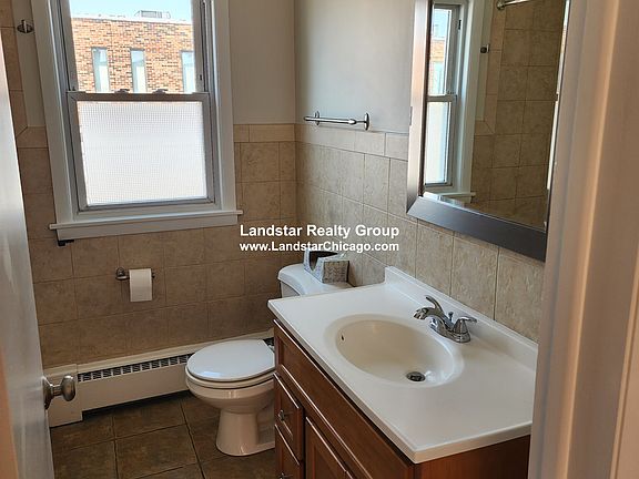 4th image of 7247 W Touhy Ave APT 2