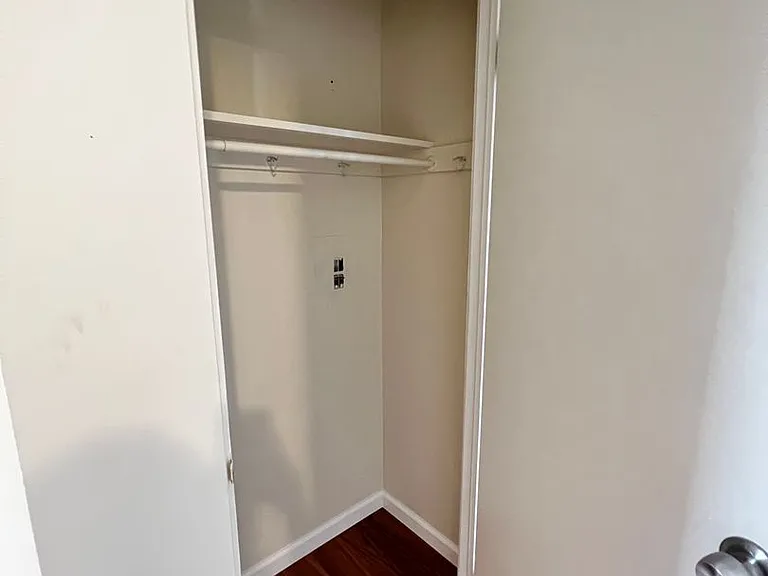 2157 Carlmont Dr — Photo 8