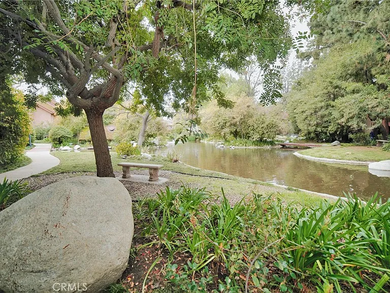 7120 Carlson Cir #260 — Photo 28
