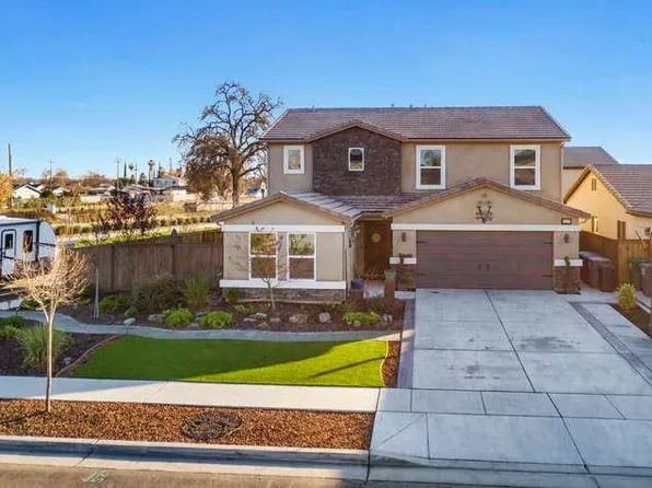 527 Virginia Ave, Sanger, CA 93657