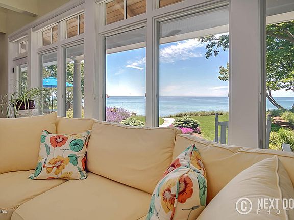 5th image of 5933 Lakeshore Dr