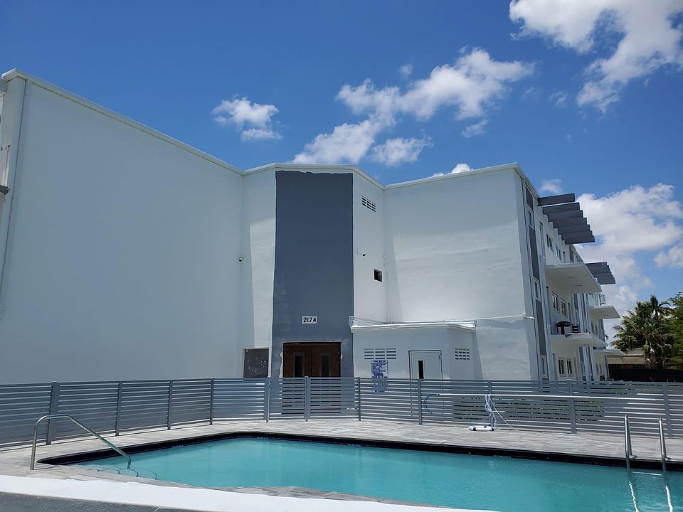 1st image of 2174 NE 170th St APT 202