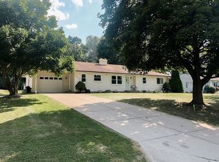 3063 Fawn Ln, Jackson, MI 49201