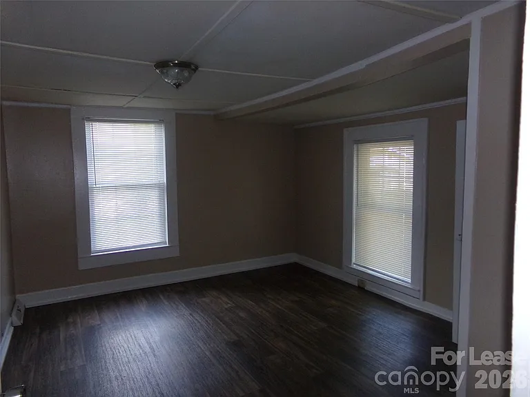 729 Spruce St — Photo 20