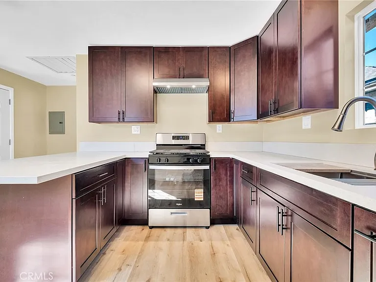 1976 Olive Ave #A — Photo 9