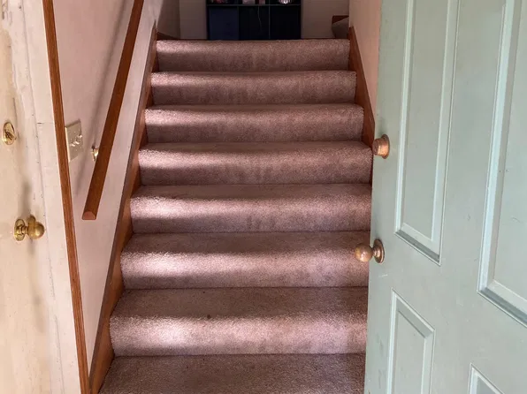 111 Joyce Dr #4, Lodi, WI 53555