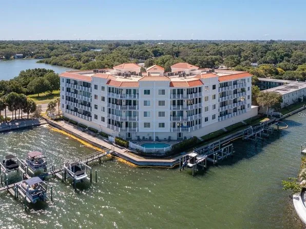 1860 N Fort Harrison Ave APT 306, Clearwater, FL 33755