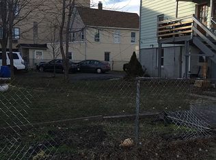 207 Washington Ave, Hackensack, NJ 07601