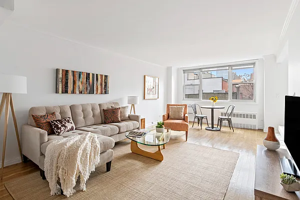 Sold by Compass | media 1