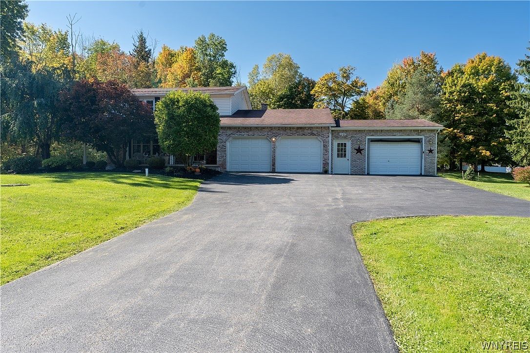 2114 Fawn Dr, Marilla, NY 14102 Zillow