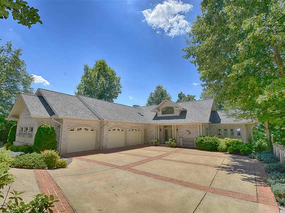 1st image of 387 Pollard Cir