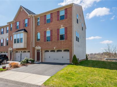 300 Aprilmae Way, Pittsburgh, PA, 15237