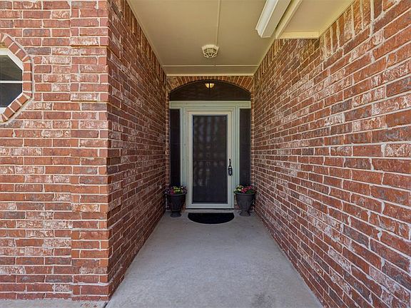 4th image of 12504 Kingsridge Ter