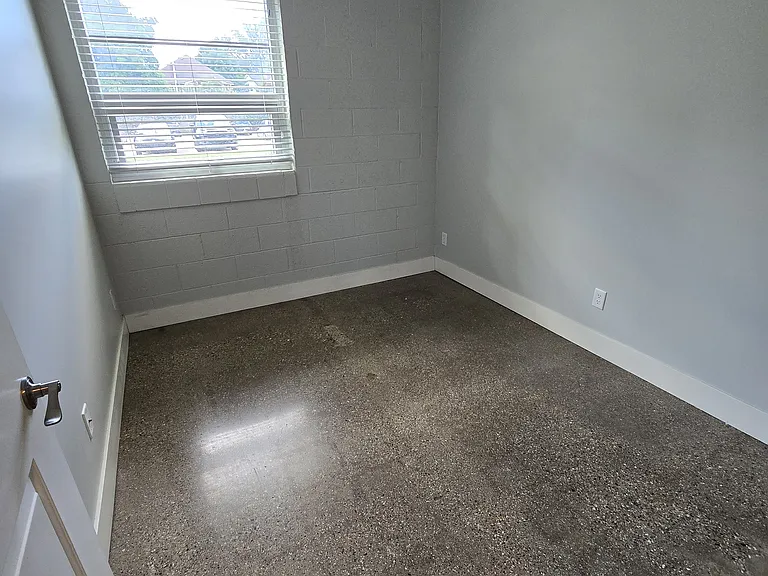 822 Cherry St SE #102 — Photo 12