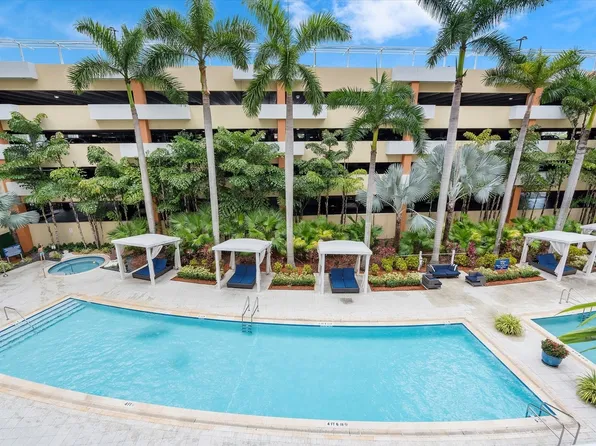 18800 NE 29th Ave APT 324, Aventura, FL 33180