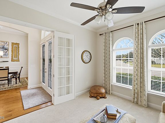 4th image of 3902 MEDITERRANEAN Court