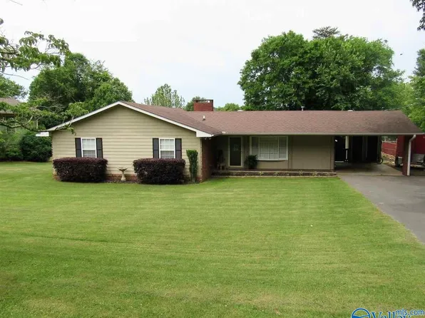 3714 Clark Ave NE, Fort Payne, AL 35967