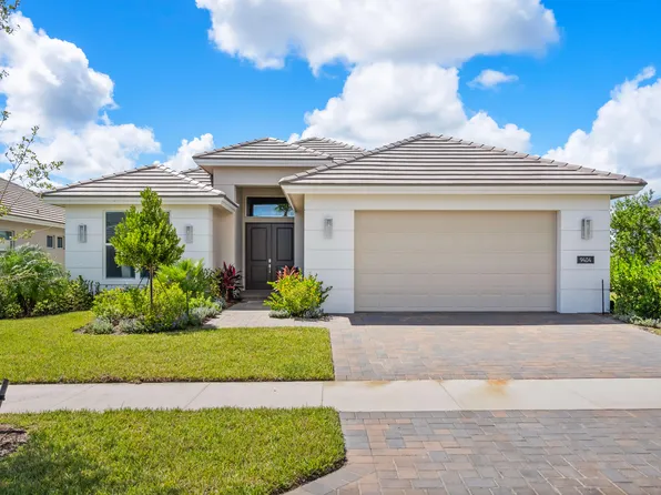 9404 SW Pinnacle Place, Port St Lucie, FL 34987