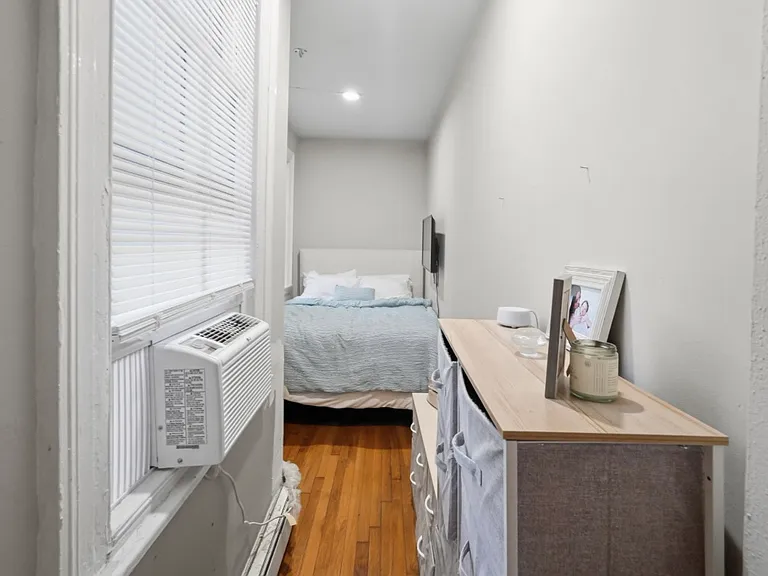 239 Commonwealth Ave #10 — Photo 8