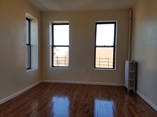 Rented by Esra Realty | media 13