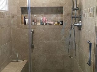 3 Hunting Ln, Savannah, GA 31411