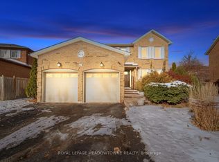 16 Cox Cres, Brampton, ON L6X 3H1