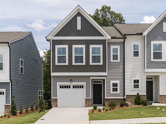 Townes at Oakview - Willow Elevation Image 5