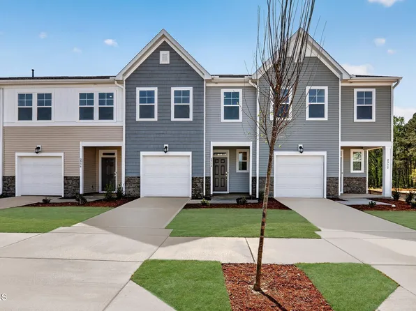 2934 Hickory Field Dr, Raleigh, NC 27616