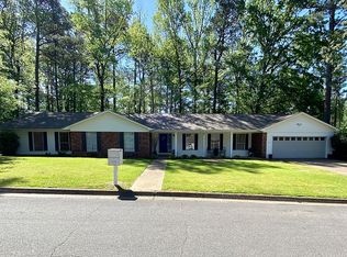 828 N Park Dr, Arkadelphia, AR 71923