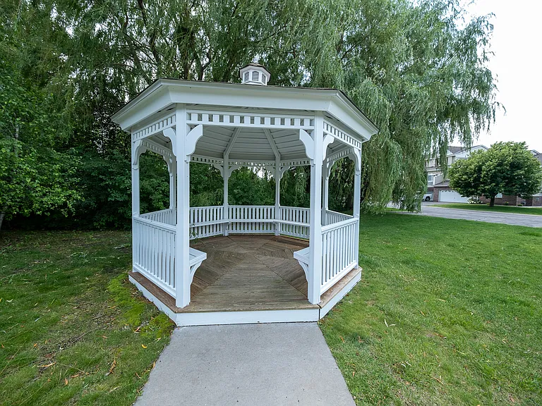 18356 Lafayette Way — Photo 27