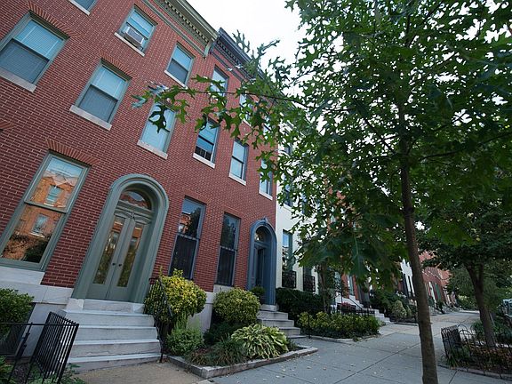 2nd image of 1706 Bolton St APT 3F