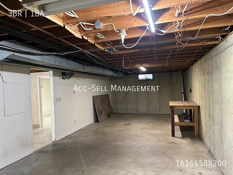 5798 Christie Ave SE — Photo 19