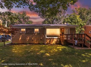 3002 Paul Ave, Lansing, MI 48906