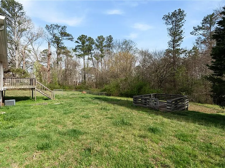173 Winndale Rd — Photo 22