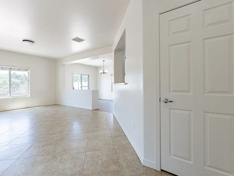 1083 W Calle Vista De Suenos — Photo 16
