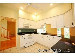 4th image of 795 Zelda Ct