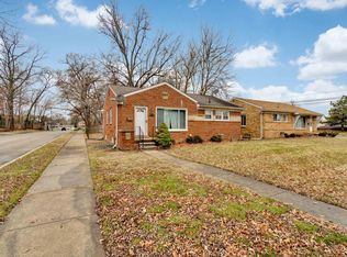24801 Sherman Ave, Oak Park, MI 48237