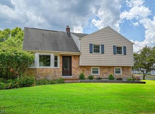 156 Dukes Pkwy E, Hillsborough, NJ 08844