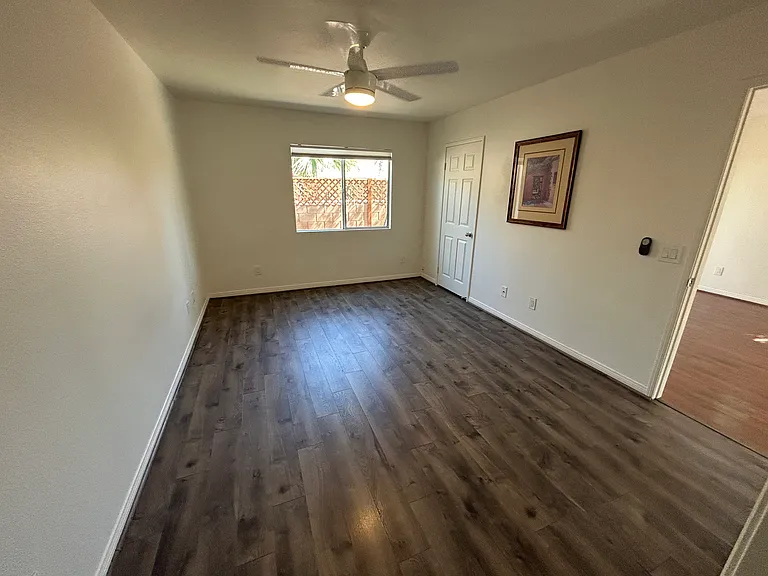 44560 San Rafael Ave #4 — Photo 22
