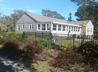 325 Cedar Point Ave, Murrells Inlet, SC 29576