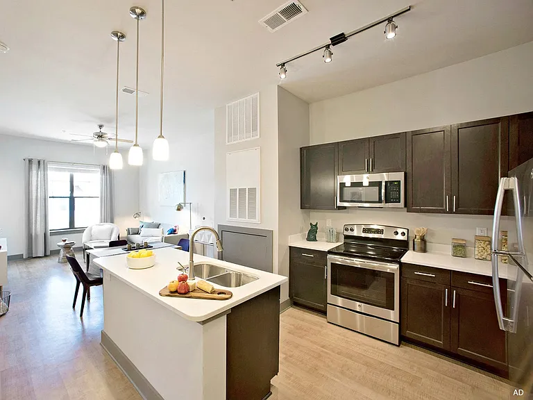 The Addison Apartments — Photo 8