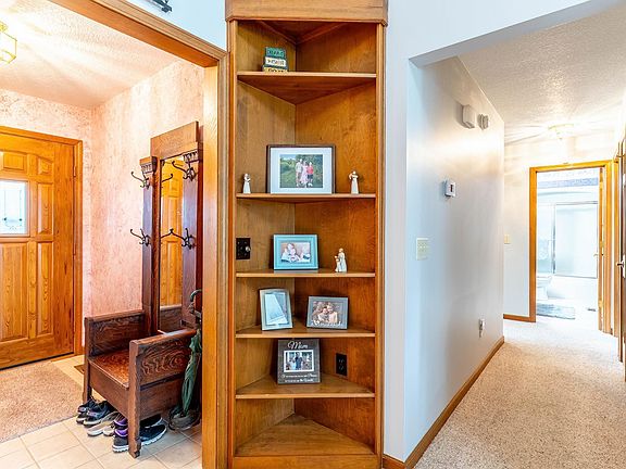 4th image of 6324 Talbot Ct