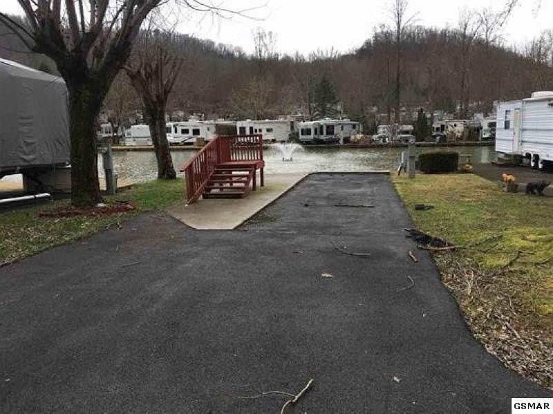 1st image of 338422 Parkway Lot 338